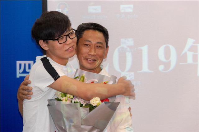 結課答辯分享會：半年收入6萬+，她們是怎么做到的？