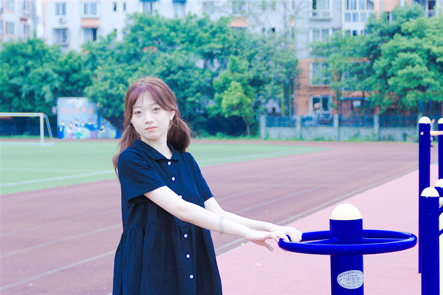 看問(wèn)題少女如何走位上分!