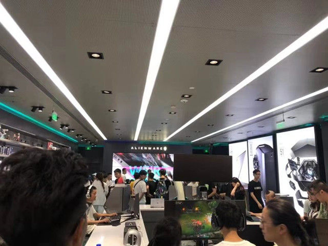 【電競(jìng)少年·C位出道】：新華行走中的冠軍