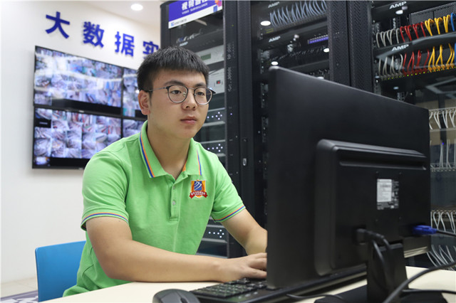 讓蝴蝶飛過滄?！殬I(yè)教育在關(guān)懷中演繹精彩