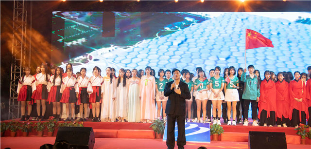 多圖預(yù)警，四川新華“慶國慶·迎新生”大型文藝晚會精彩回顧！