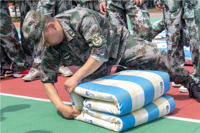 “三教三訓”助力新華學子成為職場達人