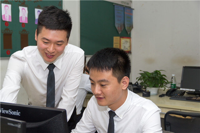 人生沒有白走的路，每一步都算數(shù)