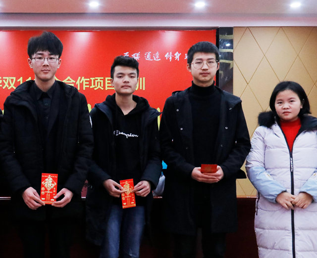 校企合作續(xù)新篇，新華學(xué)子項(xiàng)目收益上萬元