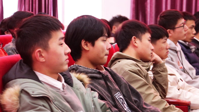 名企大咖進校園，職場干貨學(xué)不停! 