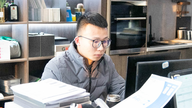 那些從新華畢業(yè)的學生，如今怎么樣了？