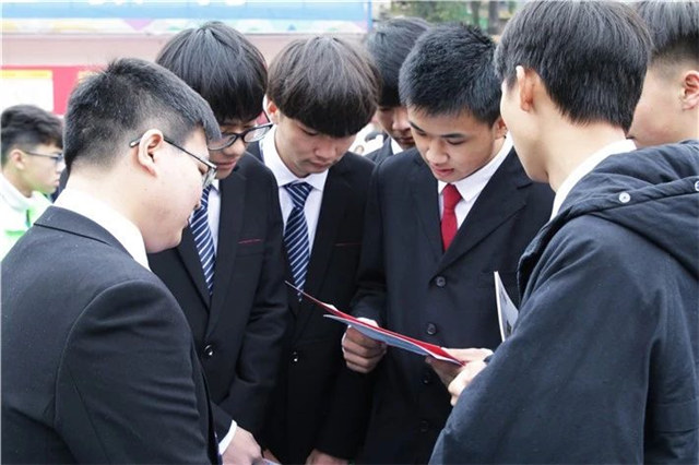 學(xué)技術(shù)為什么選擇四川新華之就業(yè)篇！