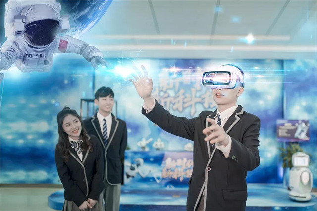 校園科技觀摩日重磅來(lái)襲！