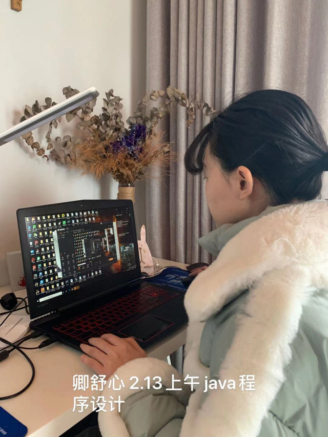 戰(zhàn)“疫”期間，新華的師生們在做什么？