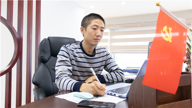 四川新華創(chuàng)業(yè)之星——郭逢聰