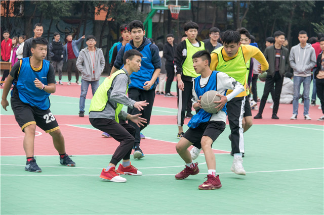 互聯(lián)網(wǎng)+時(shí)代下，動漫的進(jìn)階之路