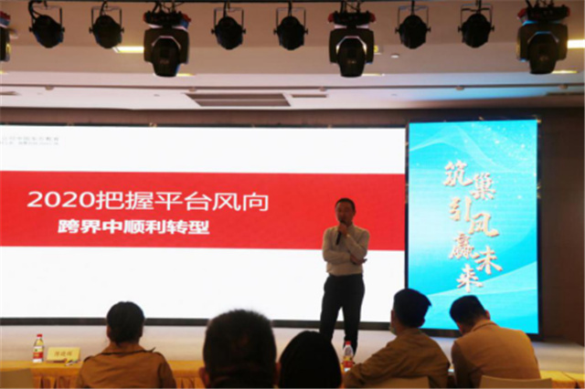 百日線上技能培訓(xùn)暨新華引才聯(lián)絡(luò)站揭牌儀式圓滿舉行