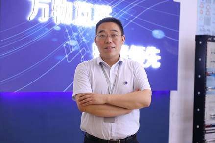 愛與責(zé)任、匠心育人 ▎新華十大匠師，有你認(rèn)識(shí)的嗎？