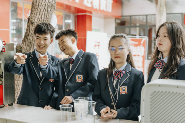 新華專業(yè)說——新華VR環(huán)境藝術(shù)專業(yè)，到底是個怎樣的專業(yè)？