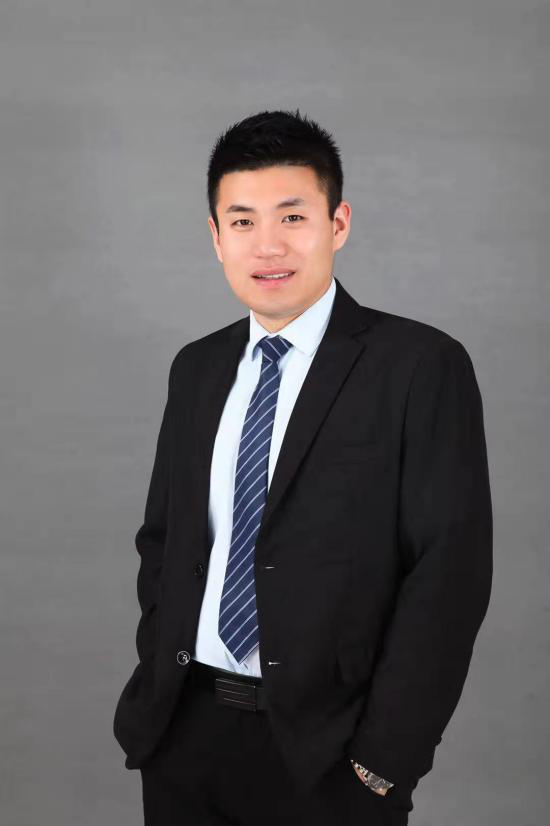 我竟在B站學(xué)技能，這個(gè)UP主一定要關(guān)注！