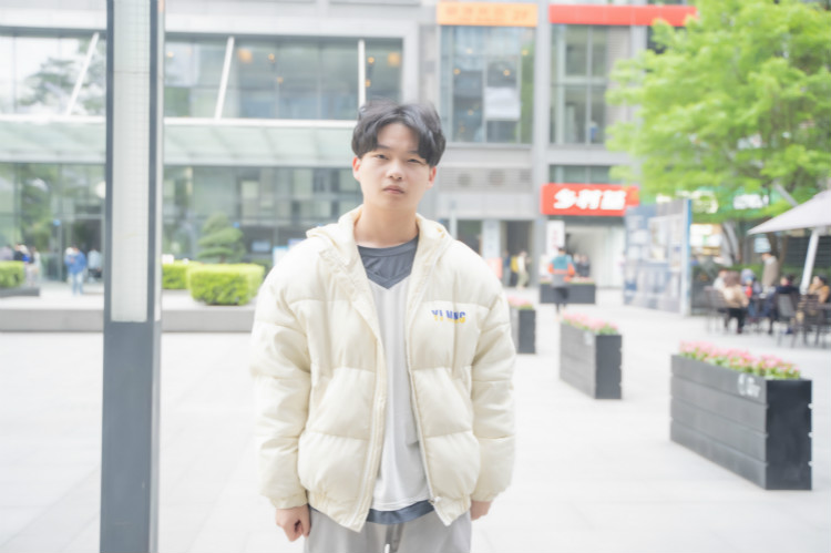 重磅！四川新華又一電競少年簽約國內(nèi)頂級AG俱樂部！