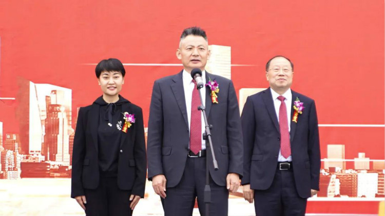 新華教育集團打造四川高等職業(yè)教育標(biāo)桿