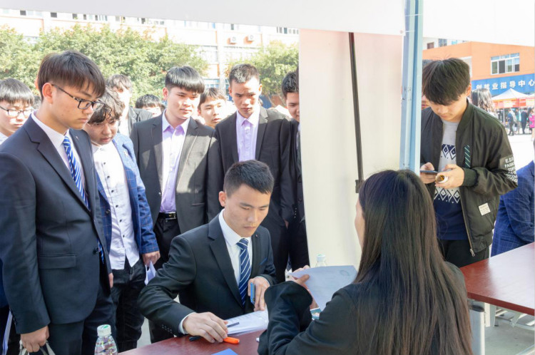 職教專業(yè)目錄“大改”：職業(yè)教育何處走？