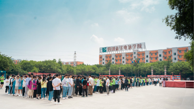 山河無恙 勇毅前行！四川新華紀念5.12汶川地震13周年！