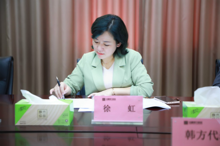 中韓合作 品質(zhì)留學(xué)！新華互聯(lián)網(wǎng)科技開啟創(chuàng)新人才培養(yǎng)新模式