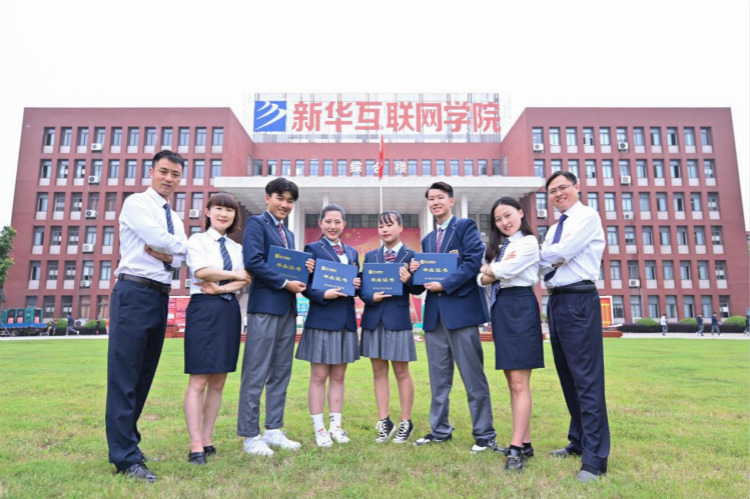 2021老師來(lái)了！時(shí)間已定，5位互聯(lián)網(wǎng)大咖導(dǎo)師與你0距離！