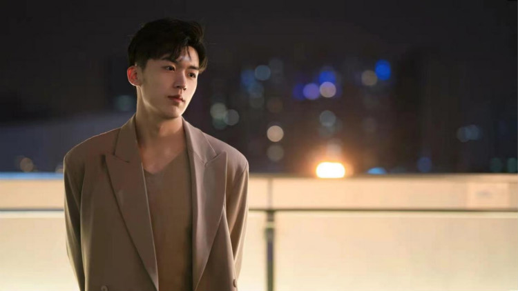 明星進(jìn)校園丨如果你在新華見(jiàn)到了他請(qǐng)不要驚訝！