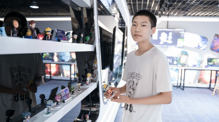 韓磊：理想的象牙塔，來新華學(xué)技術(shù)就對了！