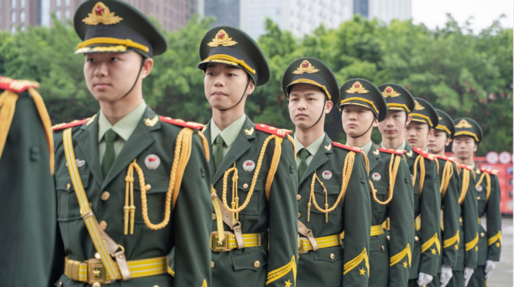 熱烈祝賀四川新華與綿陽飛行職業(yè)學(xué)院正式簽約，開啟國防教育新局面！