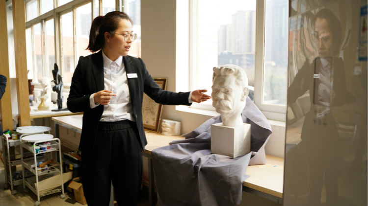 學(xué)幼師專(zhuān)業(yè)，為什么要選四川新華？