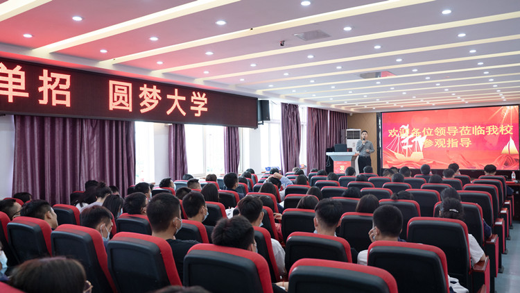 初中分流提前擇校，選擇新華實(shí)現(xiàn)彎道超車！