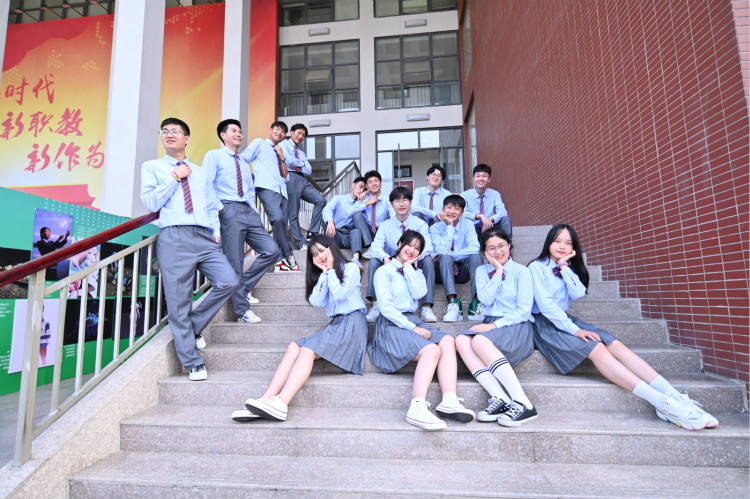 到2025年培養(yǎng)培訓高技能人才兩百萬人以上！