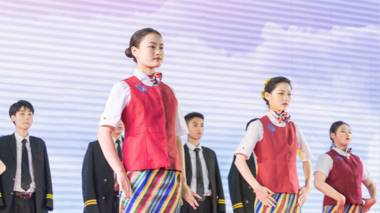 所有美眉注意了！十大適合女生學(xué)的專業(yè)