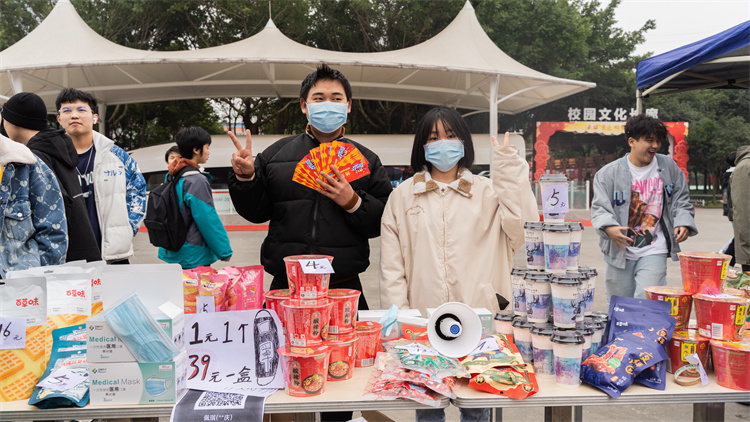 四川新華“雙十二”教育嘉年華系列活動火爆來襲?！