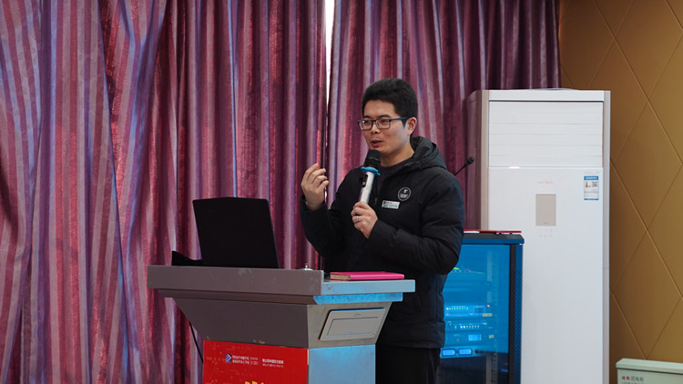 “求知、求職、求夢(mèng)”新華模擬面試火熱進(jìn)行中！