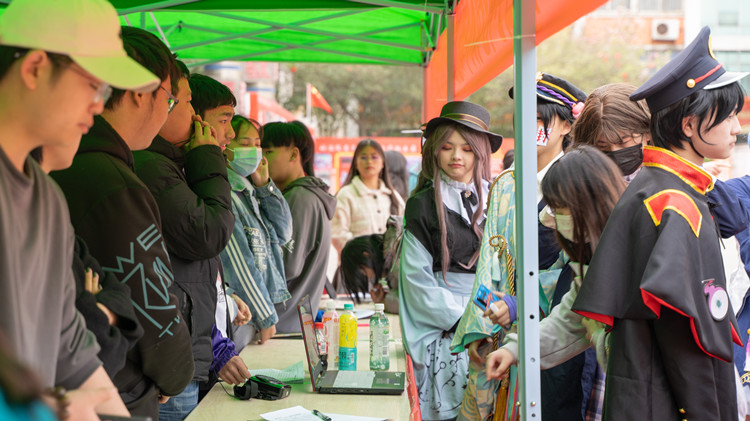 新華社團，青春的模樣！