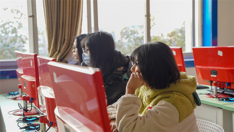 名企定向班開課啦！助力新華學(xué)子就業(yè)夢！