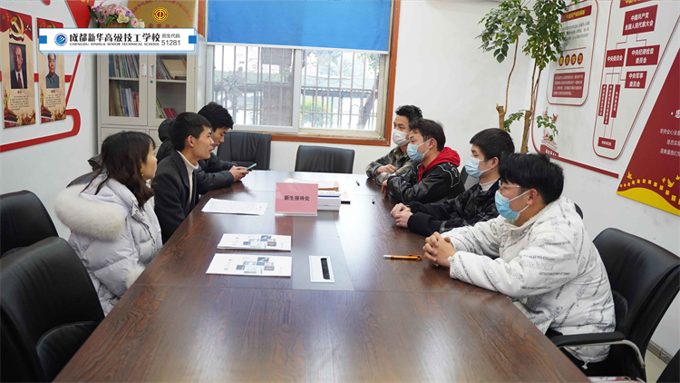 2022春季畢業(yè)生專場(chǎng)招聘會(huì)如火如荼進(jìn)行中……