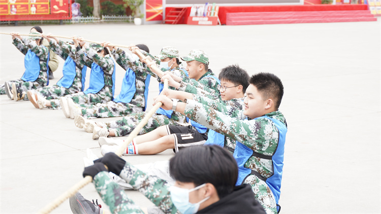 超然！新生軍訓(xùn)——團(tuán)隊(duì)訓(xùn)練賽