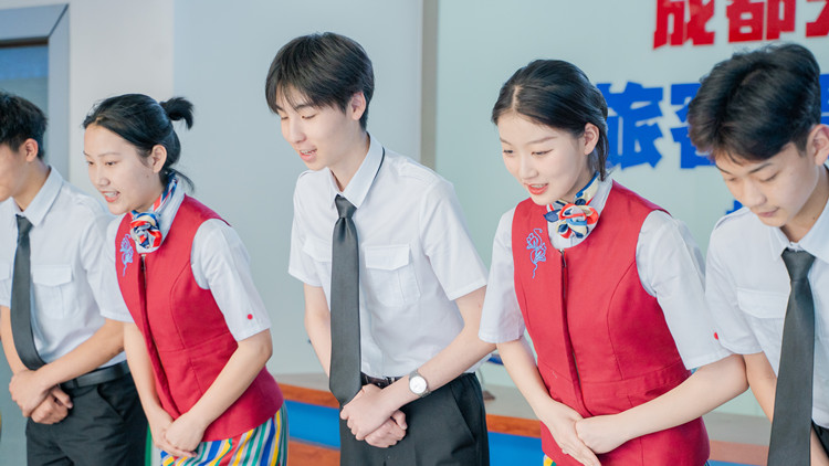 不必擠高中，中職更容易上大學