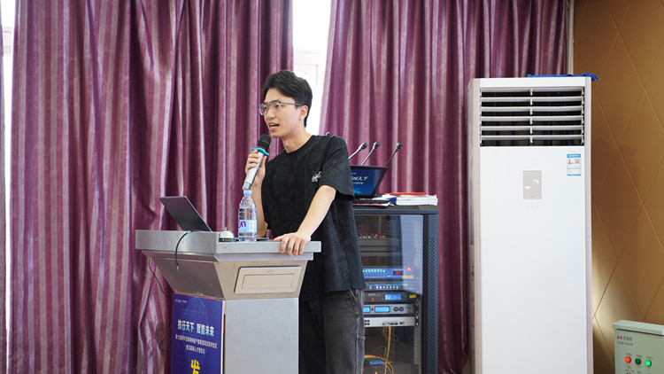 大咖新華行|抖立方22級就業(yè)指導(dǎo)講座