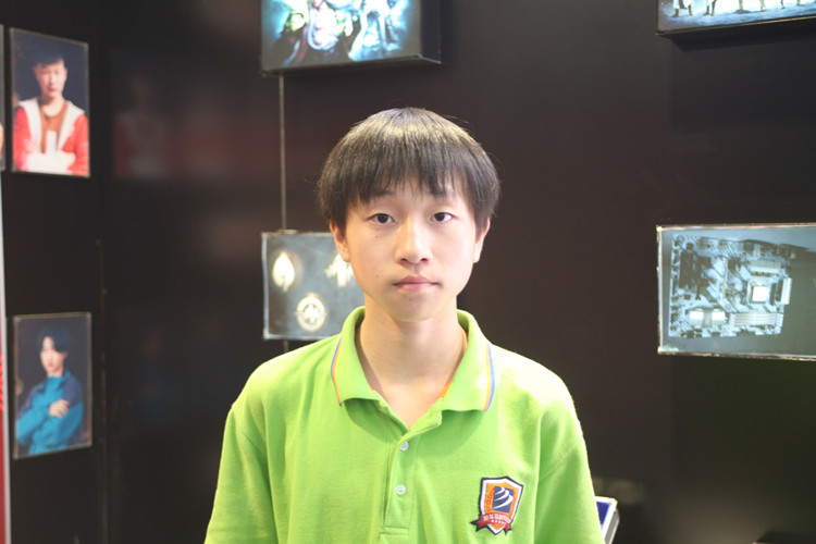 成功學(xué)子|揚(yáng)風(fēng)扢雅，專注精進(jìn)