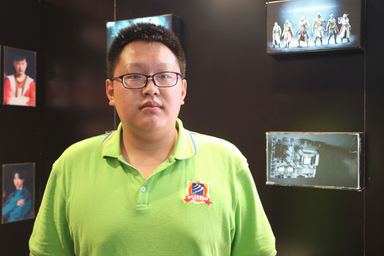 新生學(xué)子|登峰造極，德才并育