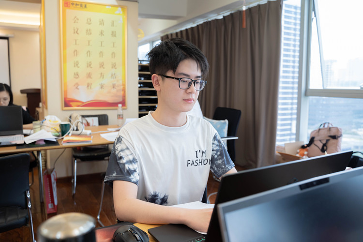 成功學(xué)子|韜厲奮發(fā)，踵事增華