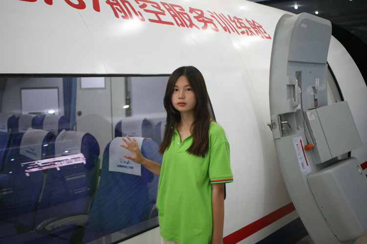 新生學(xué)子|厚積薄發(fā)，正當(dāng)英華