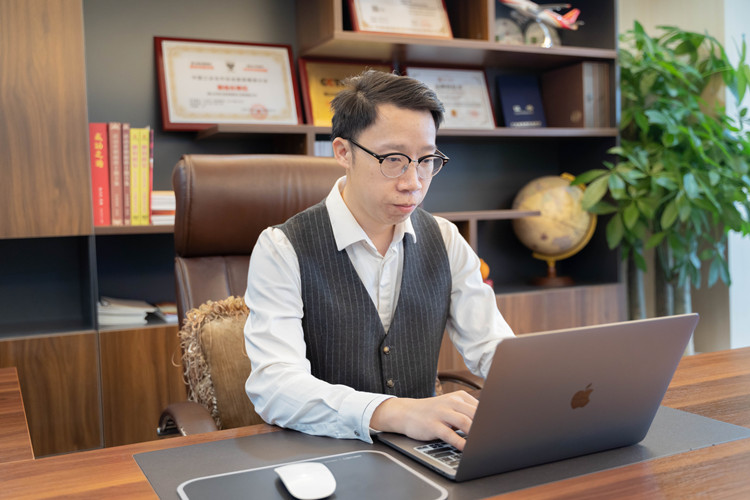 成功學子|不忘初心，九轉(zhuǎn)功成