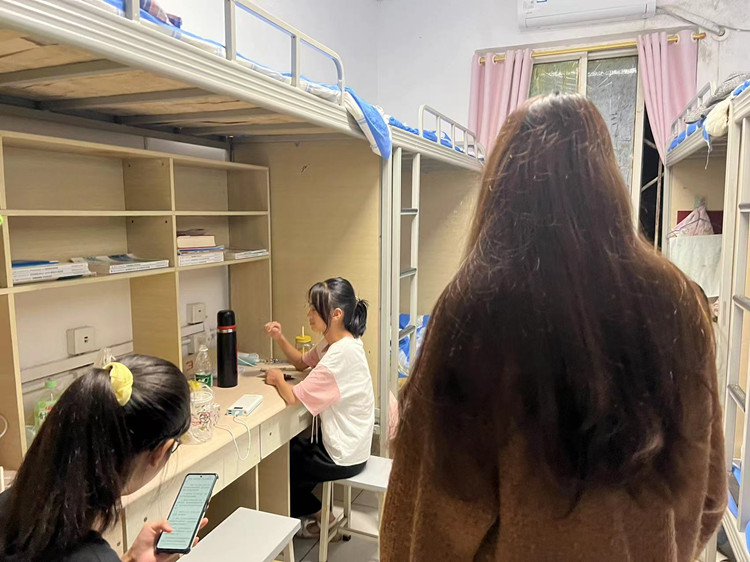 疫情賽風雪，師恩駐新華