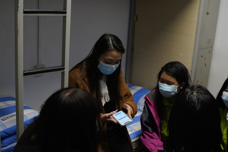 疫情賽風雪，師恩駐新華