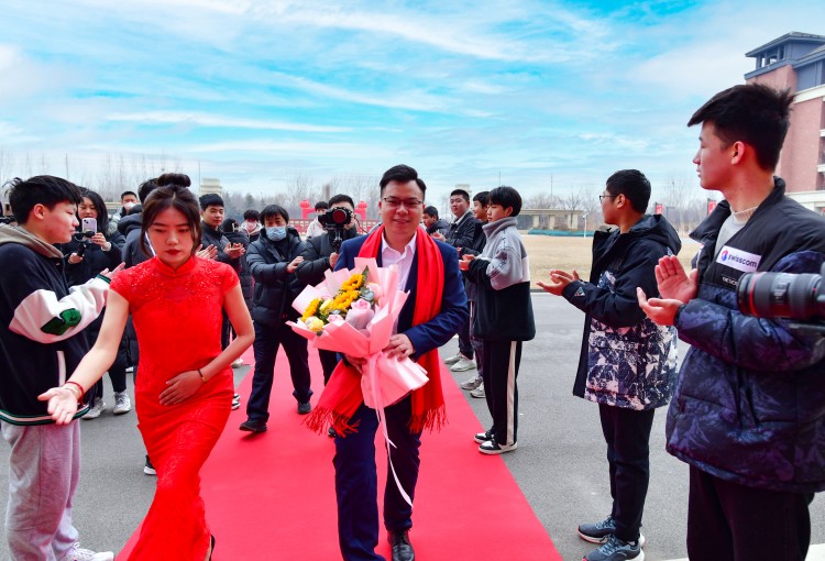 開學(xué)第一課丨弘揚工匠精神，實現(xiàn)技能報國