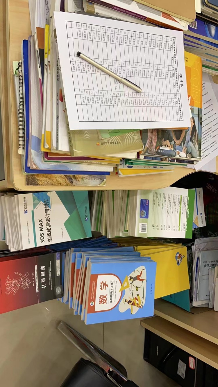 新華90后老師這樣說(shuō)：不以規(guī)矩，不成方圓