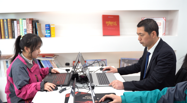 VR建筑專業(yè)學(xué)姐告訴你：成績不是一切！真技術(shù)更是真本事